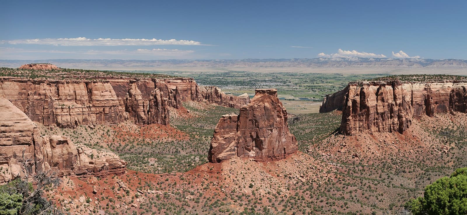 Colorado: Independence monument in Colorado National Monument with Fruita, Colorado in the background