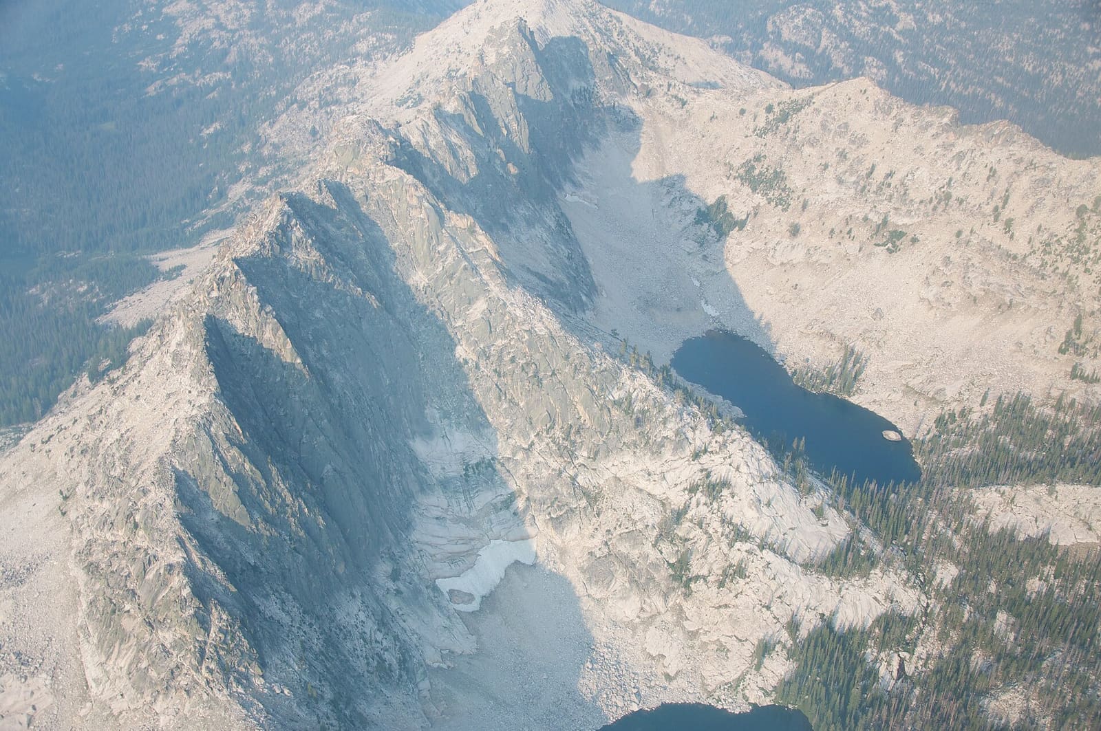Idaho: Aerial view of the Sawtooth Mountains in Idaho